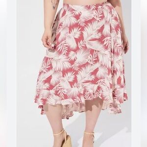 Torrid Pink and White Palm Leaf Print Midi Skirt Sz 3